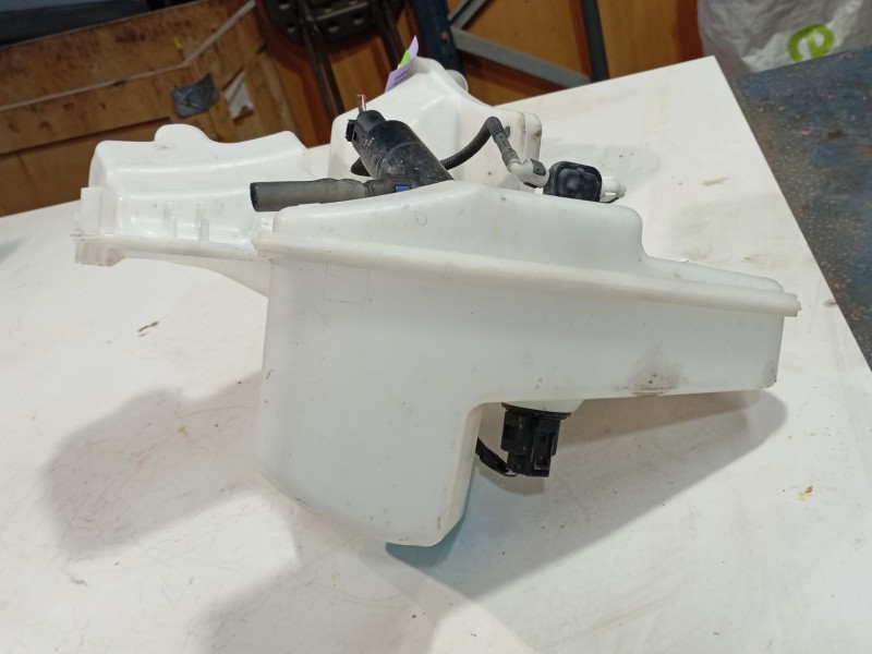 Recambio de deposito limpia para audi q2 (gab, gag) 1.6 tdi referencia OEM IAM 5Q0955453BE  