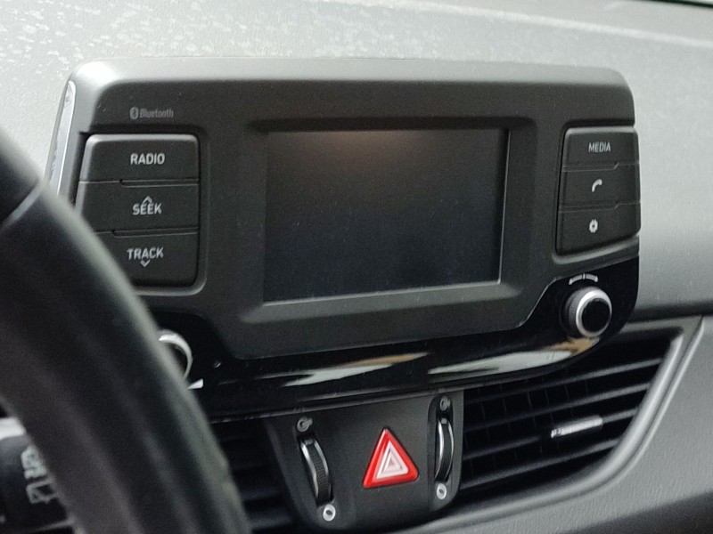 Recambio de sistema audio / radio cd para hyundai i30 (pde, pd, pden) 1.0 t-gdi referencia OEM IAM   