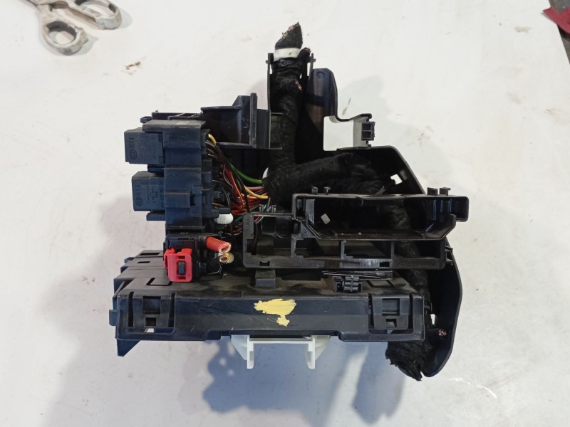 Recambio de caja reles / fusibles para audi q2 (gab, gag) 1.6 tdi referencia OEM IAM 5Q0937125H / 5Q0937615C  