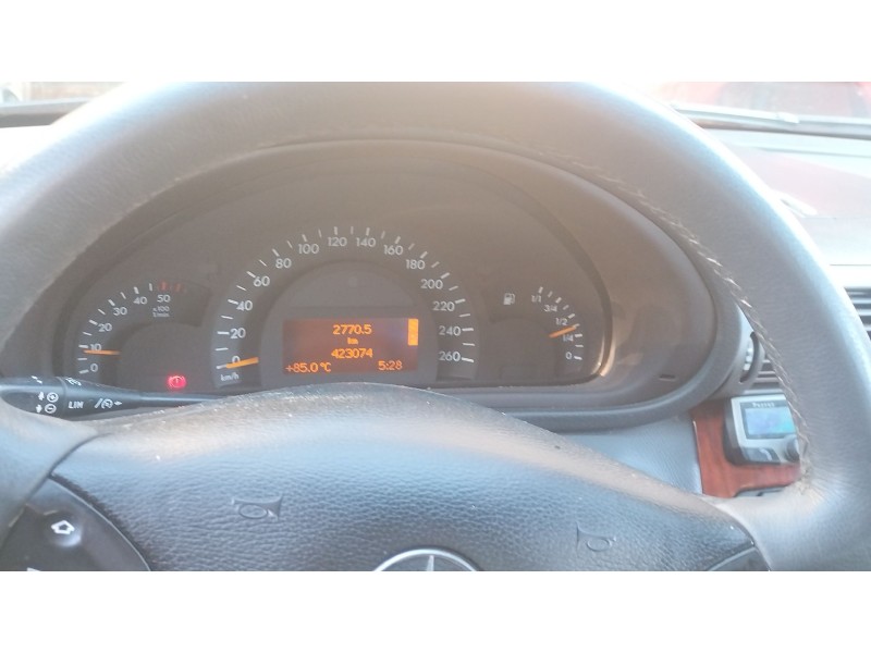 Recambio de cuadro instrumentos para mercedes-benz clase c (w203) c 220 cdi (203.008) referencia OEM IAM 20368001879E22  