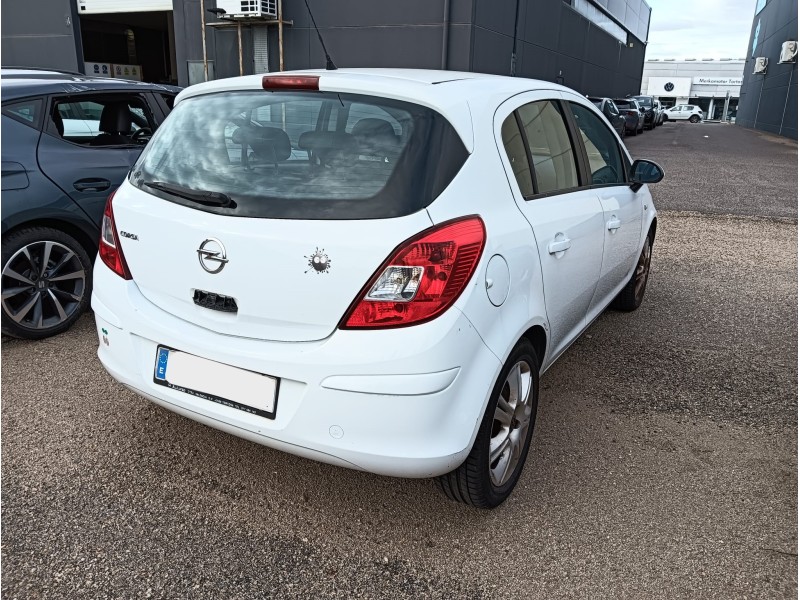 opel corsa d (s07) del año 2011