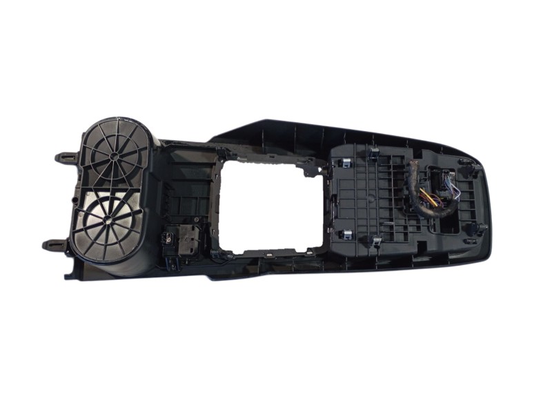 Recambio de consola central para audi q2 (gab, gag) 1.6 tdi referencia OEM IAM   