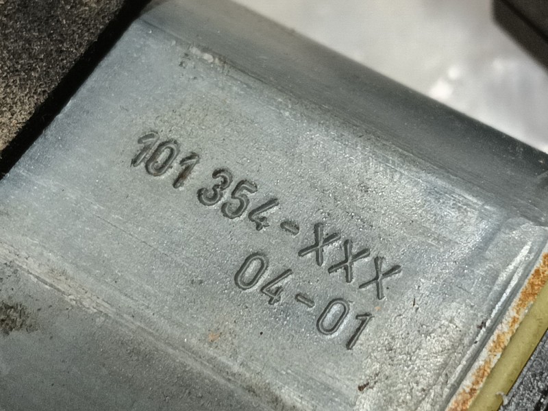 Recambio de elevalunas delantero derecho para volvo xc90 i (275) t6 awd referencia OEM IAM 30784577 101354XXX 