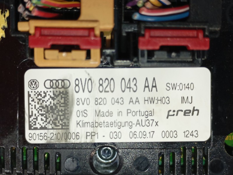 Recambio de mando calefaccion / aire acondicionado para audi q2 (gab, gag) 1.6 tdi referencia OEM IAM  8V0820043AA 