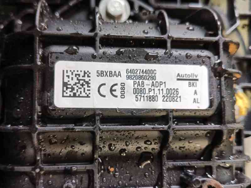 Recambio de salpicadero para peugeot 2008 ii (ud_, us_, uy_, uj_, ur_, uc_) 1.2 puretech 100 referencia OEM IAM  5BXBAA 