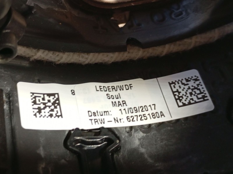 Recambio de volante para audi q2 (gab, gag) 1.6 tdi referencia OEM IAM  62725180A 