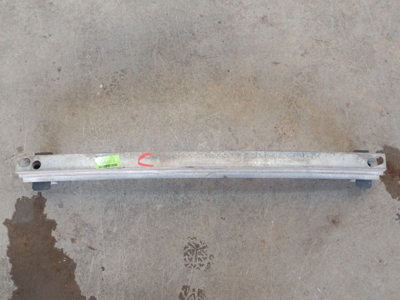 Recambio de refuerzo paragolpes delantero para nissan almera tino (v10) 2.2 dci referencia OEM IAM   