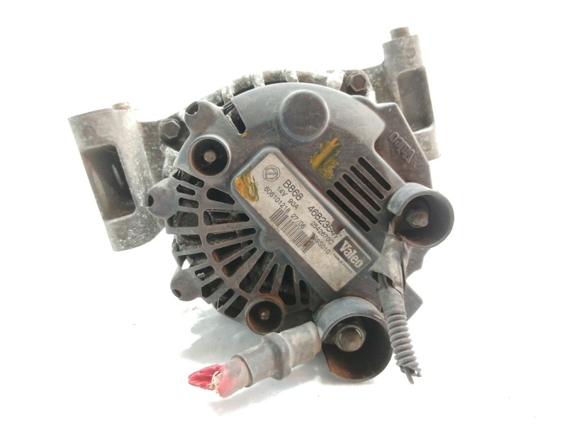 Recambio de alternador para fiat punto (199) easy referencia OEM IAM 46823547  