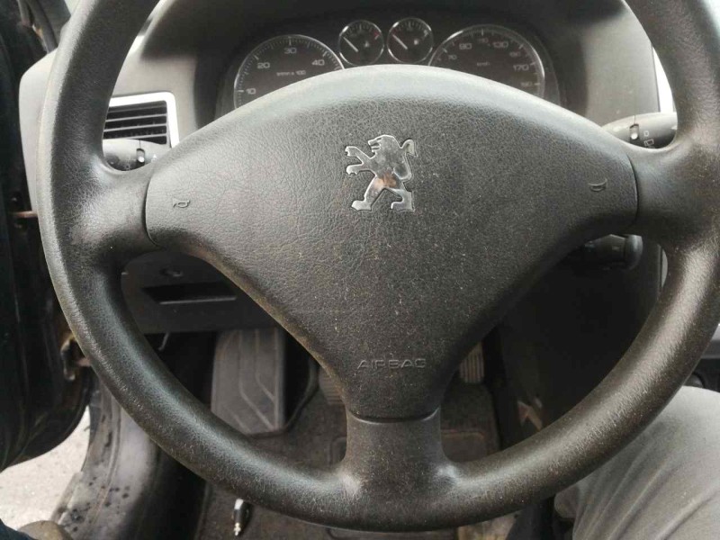 Recambio de airbag delantero izquierdo para peugeot 307 berlina (s2) d-sign referencia OEM IAM 96821872ZR  