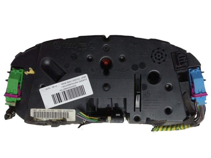 Recambio de cuadro instrumentos para seat toledo (1m2) stella referencia OEM IAM 110008771015  1M0919880R