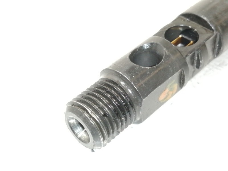 Recambio de inyector para ford mondeo berlina (ge) ghia referencia OEM IAM EJDR00301Z  