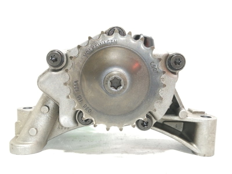 Recambio de bomba aceite para seat altea xl (5p5) freetrack 4x4 referencia OEM IAM 038115121A  