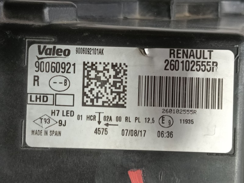 Recambio de faro derecho para renault megane iv hatchback (b9a/m/n_) 1.5 dci 90 (b9a1) referencia OEM IAM 260100506R  