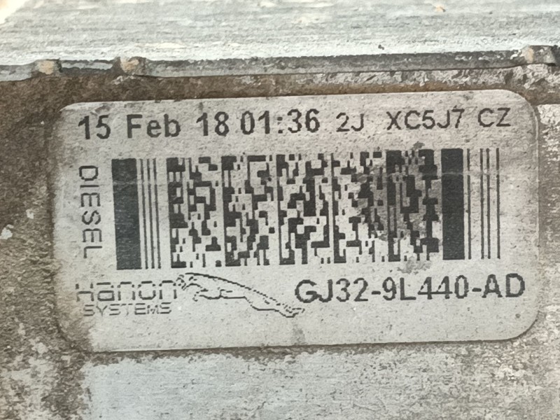 Recambio de intercooler para jaguar e-pace (x540) 2.0 d180 awd referencia OEM IAM   