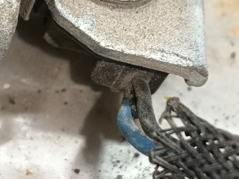 Recambio de cerradura capot para dacia dokker furgoneta/monovolumen 1.6 referencia OEM IAM 656010180R 656013195R 