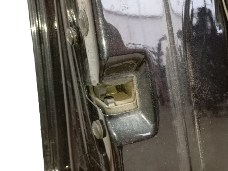 Recambio de puerta delantera izquierda para audi a3 (8p1) 2.0 tdi 16v referencia OEM IAM 8P4831051A  