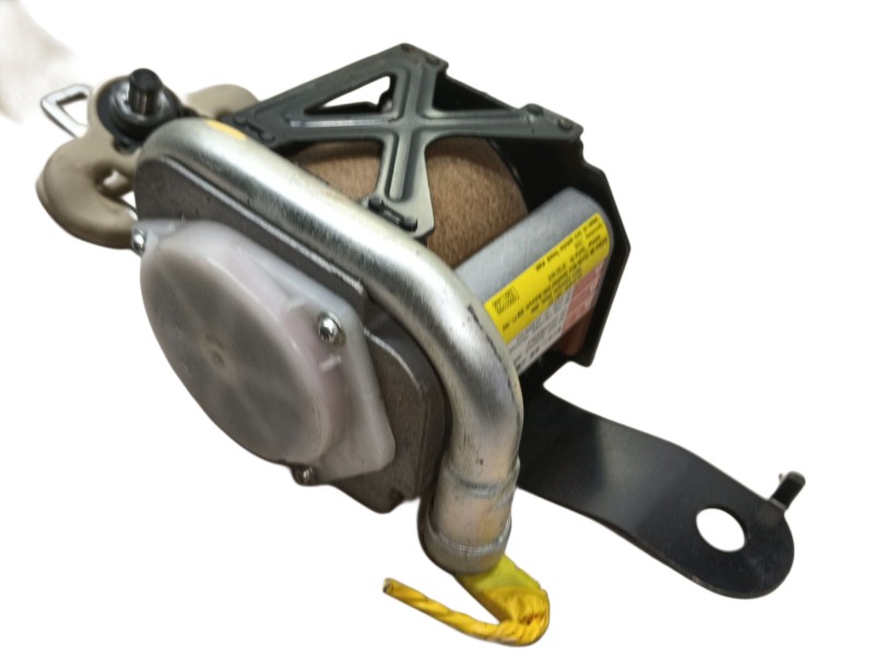 Recambio de cinturon seguridad delantero derecho para hyundai tucson (jm) 2.0 crdi referencia OEM IAM 888202E400DD  