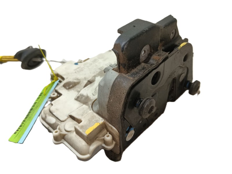 Recambio de cerradura puerta delantera derecha para audi a3 (8p1) 2.0 tdi 16v referencia OEM IAM 4F1837016  