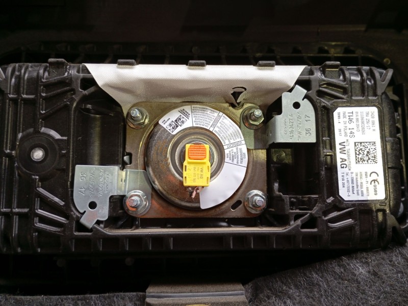 Recambio de salpicadero para audi q2 (gab, gag) 1.6 tdi referencia OEM IAM 81B857001PMUQ 34208061H 