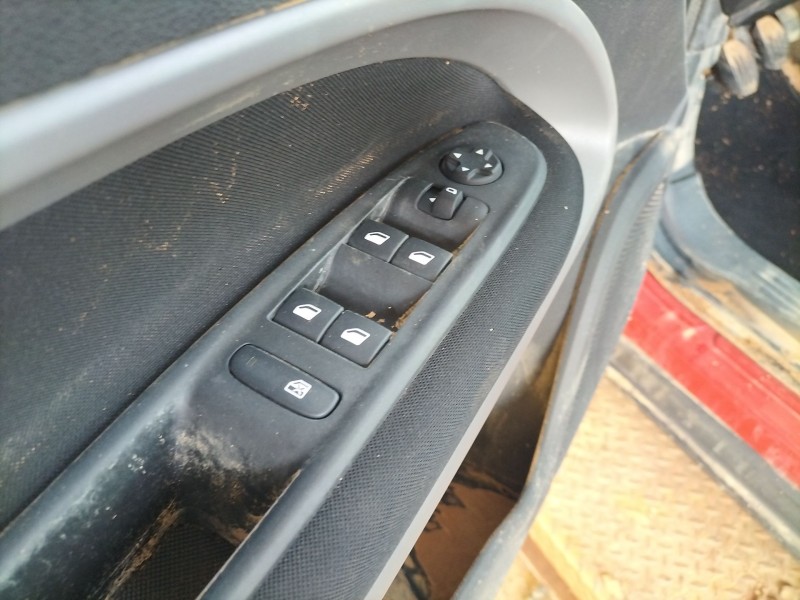 jeep avenger (j2) del año 2023