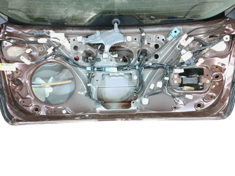 Recambio de porton trasero para lexus nx (_z1_) 300h awd (ayz15) referencia OEM IAM 6700578050  