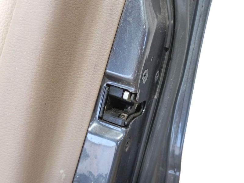 Recambio de puerta delantera derecha para volvo xc70 i cross country (295) d5 xc awd referencia OEM IAM 30796487  