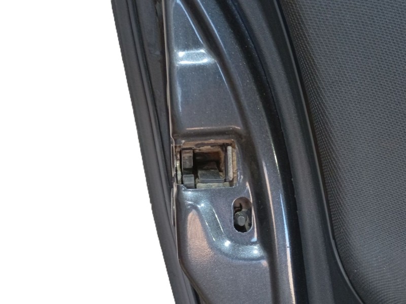 Recambio de puerta trasera izquierda para renault megane ii sedán (lm0/1_) 1.5 dci (lm1f) referencia OEM IAM 7751475033  