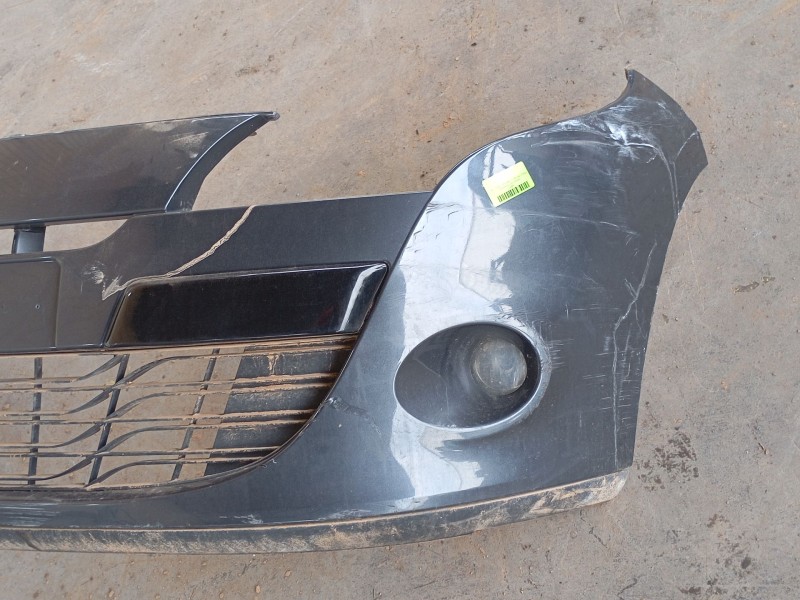 Recambio de paragolpes delantero para renault megane iii hatchback (bz0/1_, b3_) 1.6 16v (bz0h) referencia OEM IAM   