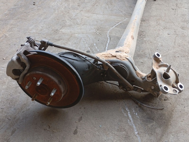 Recambio de puente trasero para opel astra k (b16) 1.4 turbo (68) referencia OEM IAM   