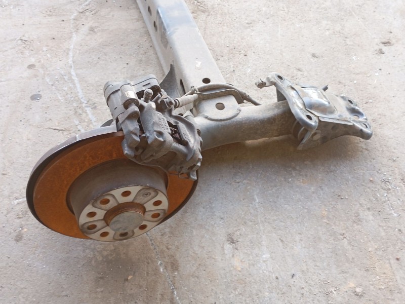 Recambio de puente trasero para audi q2 (gab, gag) 1.6 tdi referencia OEM IAM 5Q0501049BJ  