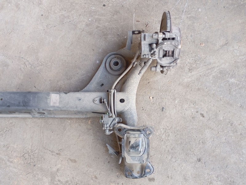 Recambio de puente trasero para audi q2 (gab, gag) 1.6 tdi referencia OEM IAM 5Q0501049BJ  