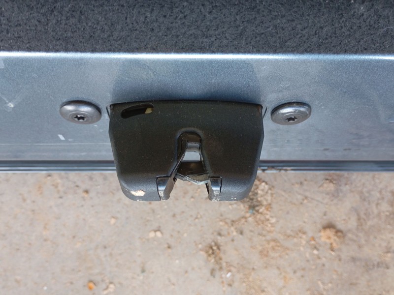 Recambio de porton trasero para citroën c5 iii (rd_) 1.6 hdi 110 referencia OEM IAM   