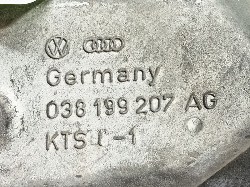 Recambio de soporte alternador para seat leon (1m1) 1.9 tdi referencia OEM IAM 038199207AG  