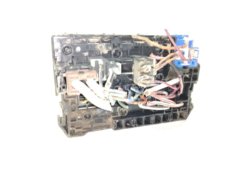 Recambio de caja reles / fusibles para ford maverick (ml) básico referencia OEM IAM   