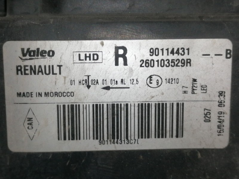 Recambio de faro derecho para dacia sandero stepway referencia OEM IAM 260103529R 901144313C7L 90114431B