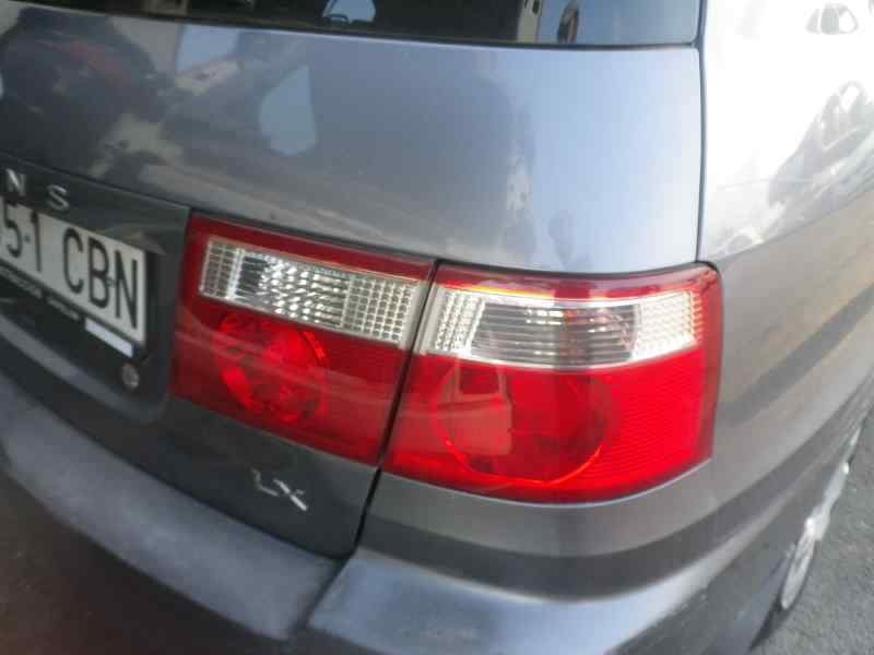 Recambio de piloto trasero derecho para kia carens 2.0 turbodiesel cat referencia OEM IAM   