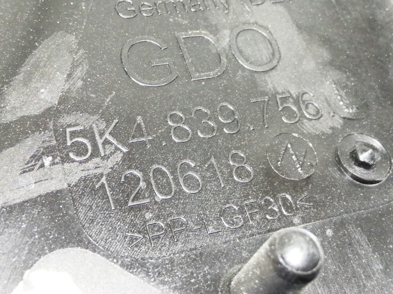 Recambio de elevalunas trasero derecho para volkswagen golf vi (5k1) advance referencia OEM IAM 5K483975 914105132 / 5K0959704C 