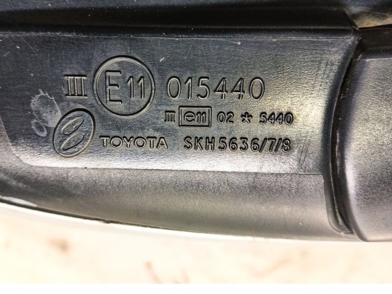 Recambio de retrovisor izquierdo para toyota corolla (e12) 1.6 linea luna berlina referencia OEM IAM SKH563678  