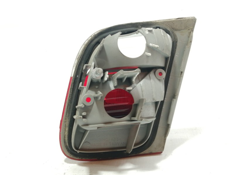 Recambio de piloto trasero izquierdo interior para bmw serie 3 berlina (e46) 320d referencia OEM IAM   