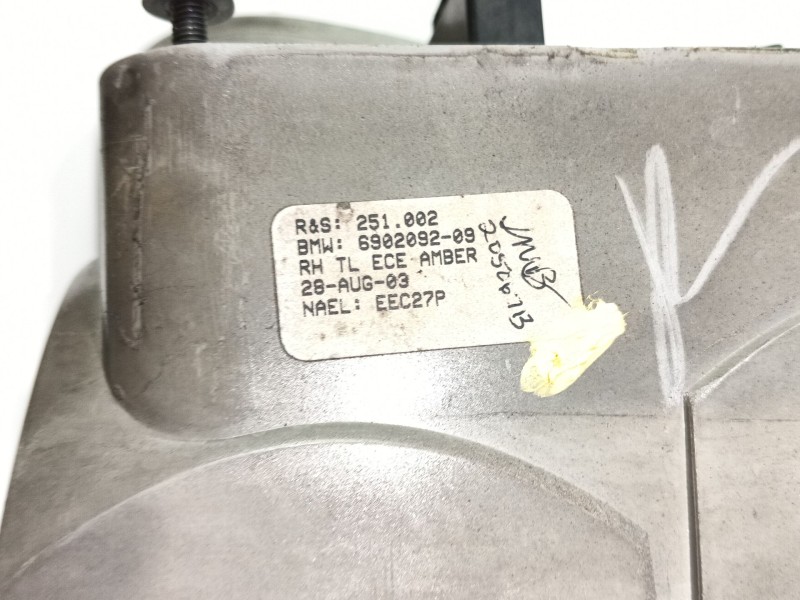 Recambio de piloto trasero derecho para bmw x5 (e53) 3.0 d referencia OEM IAM 63217164472  