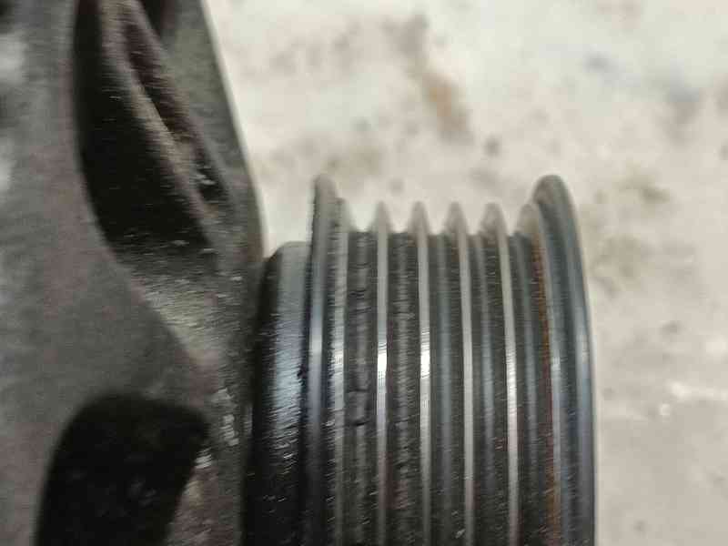 Recambio de alternador para bmw x5 (e53) 3.0 d referencia OEM IAM 12317792092 / 12317792093  