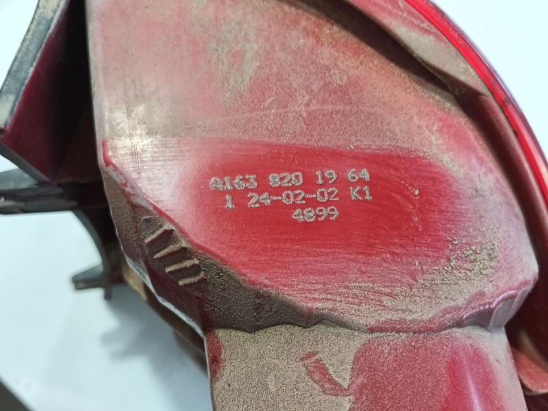 Recambio de piloto trasero izquierdo para mercedes-benz clase m (w163) ml 400 cdi (163.128) referencia OEM IAM 1638200164  