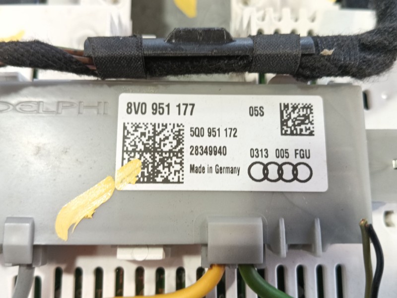 Recambio de luz interior para audi a3 (8v1, 8vk) 1.4 tfsi referencia OEM IAM   