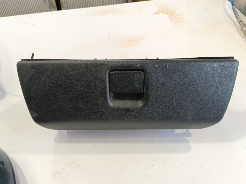 Recambio de guantera para mercedes-benz clase m (w163) ml 400 cdi (163.128) referencia OEM IAM   