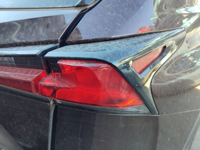 Recambio de piloto trasero derecho para lexus nx (_z1_) 300h awd (ayz15) referencia OEM IAM 8155078060  