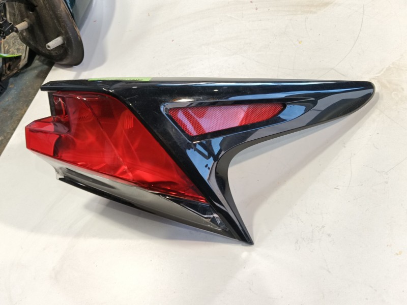 Recambio de piloto trasero derecho para lexus nx (_z1_) 300h awd (ayz15) referencia OEM IAM 8155078060  