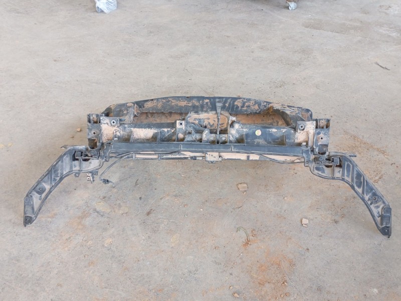 Recambio de panel frontal para audi a3 (8v1, 8vk) 1.4 tfsi referencia OEM IAM   