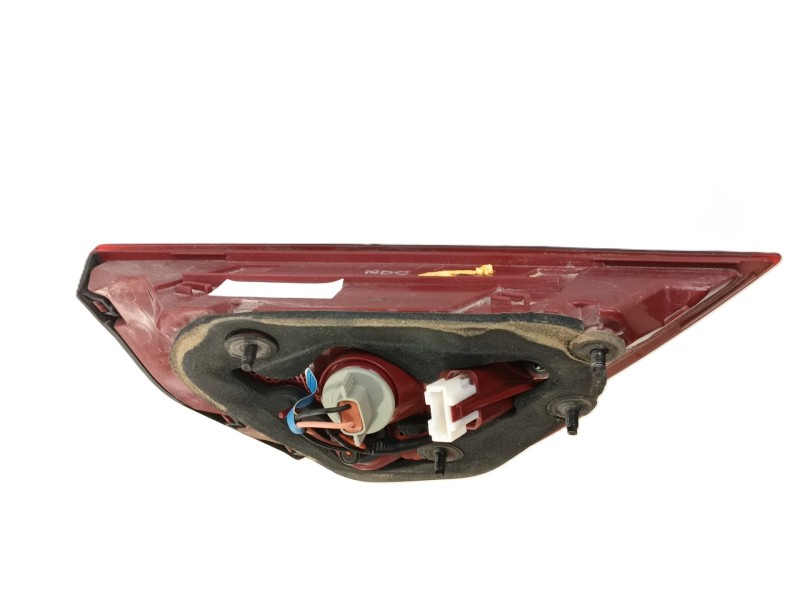 Recambio de piloto trasero derecho interior para hyundai i30 (pde, pd, pden) 1.0 t-gdi referencia OEM IAM 92404G4400  