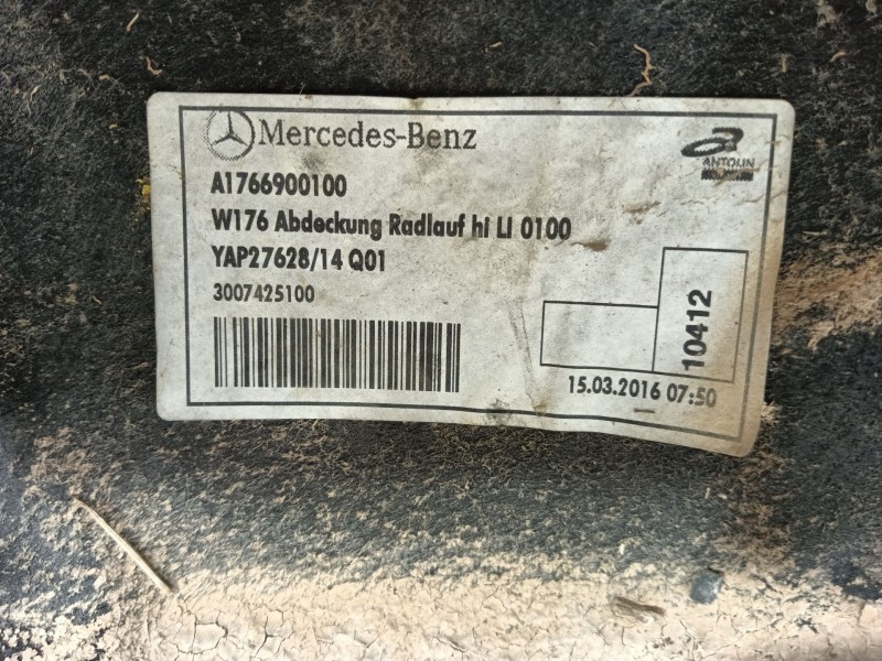 Recambio de paso de rueda trasero izquierdo para mercedes-benz clase a (w176) a 200 cdi / d (176.008) referencia OEM IAM   