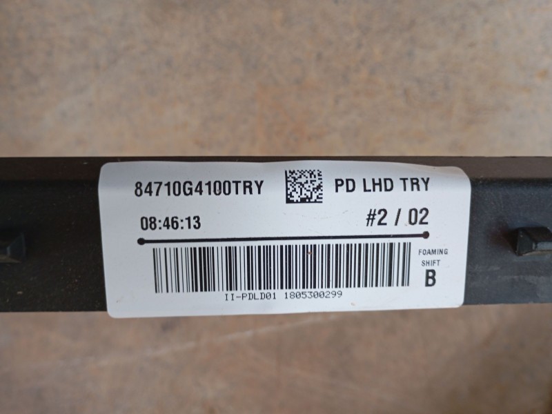 Recambio de salpicadero para hyundai i30 (pde, pd, pden) 1.0 t-gdi referencia OEM IAM 84710G4100TRY  